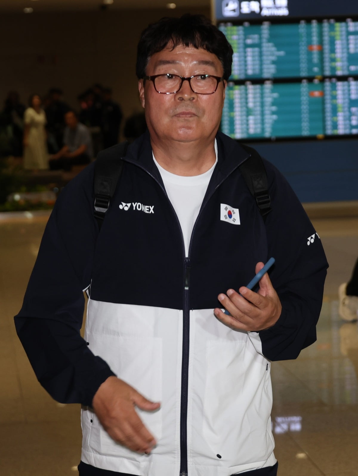 彭南特：如果萨拉赫选择离开利物浦，萨内会是他的合适替代者
