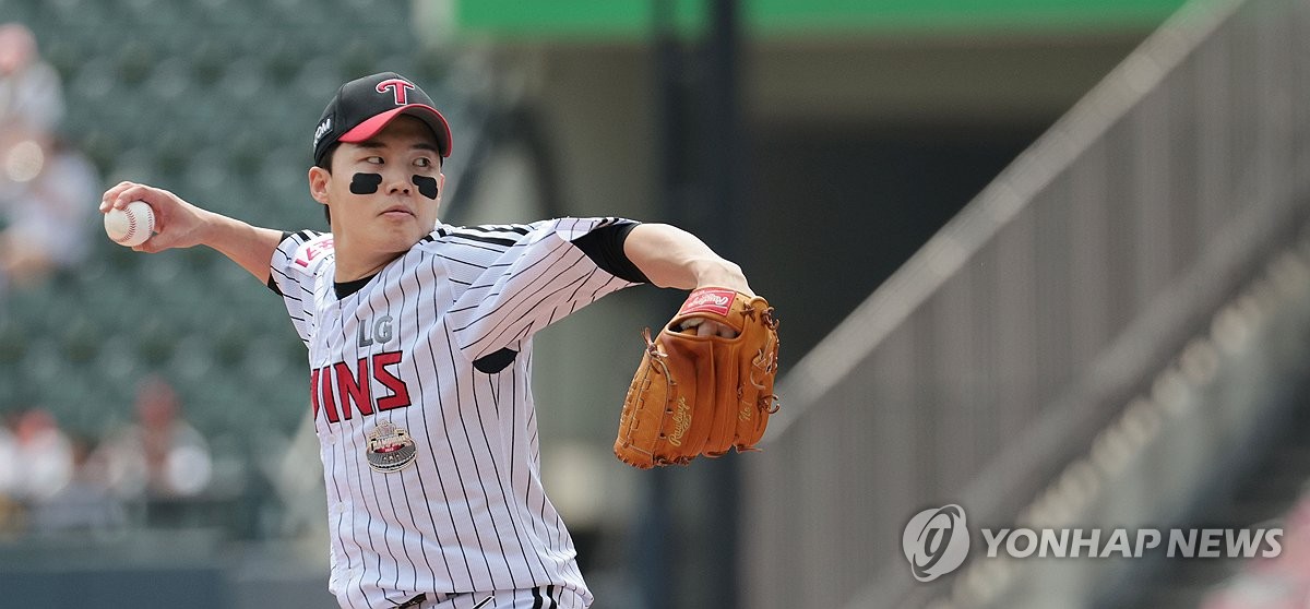 巴勃罗·托雷远射变线破门 巴萨3-1领先黄潜