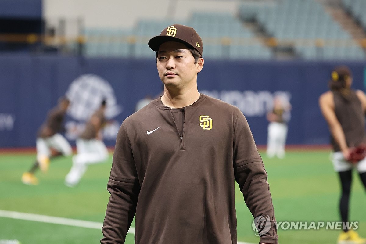 奥利角球防守自摆乌龙，富勒姆2-1再次领先