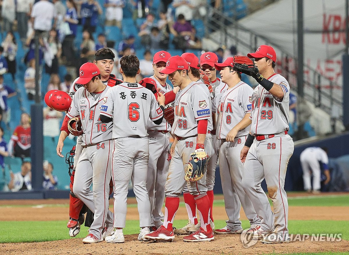 皇家社会vs拉斯帕尔马斯球员评分：苏契奇7.9分，奥亚萨瓦尔6.1分