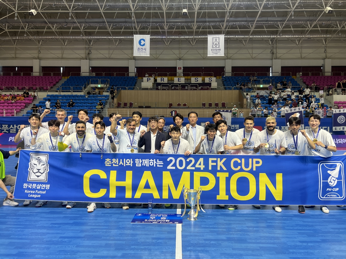 天空体育预测本轮英超：曼城4-1南安普顿，西汉姆联1-2曼联