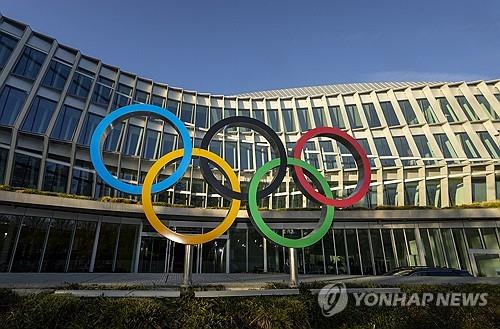 比苏马年度最佳男足球员投票：维尼修斯、贝林厄姆、亚马尔